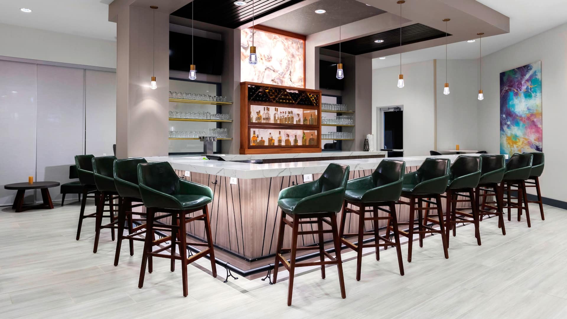 Hyatt House Charlotte / Rea Farms Hbar