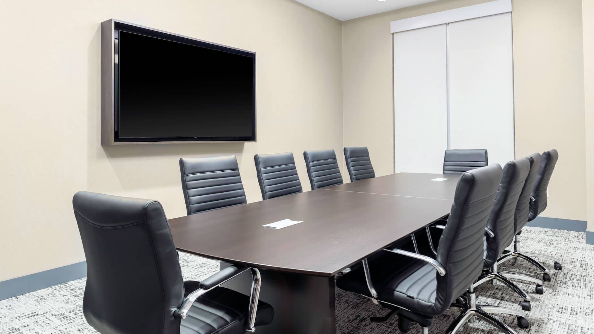 Hyatt House Charlotte / Rea Farms Meeting Room Boardroom