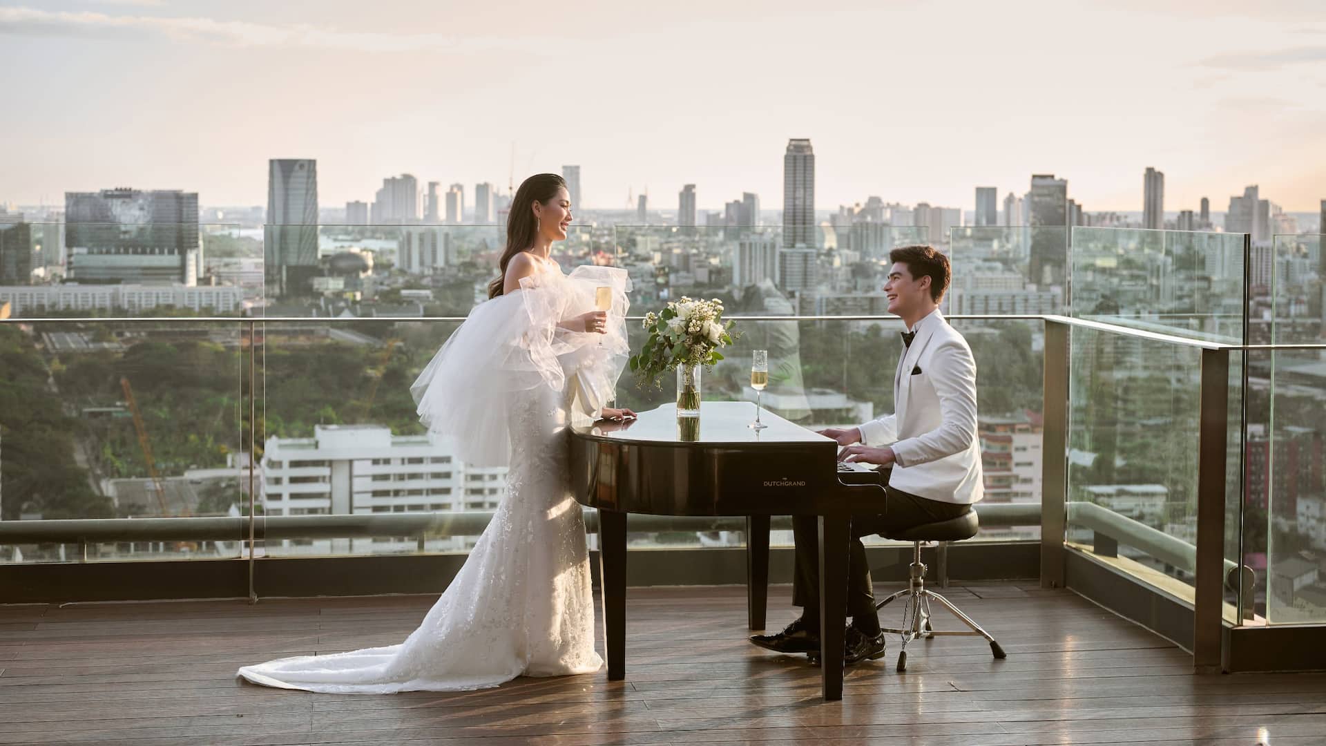 Hyatt Regency Bangkok Sukhumvit Spectrum Rooftop Wedding Piano