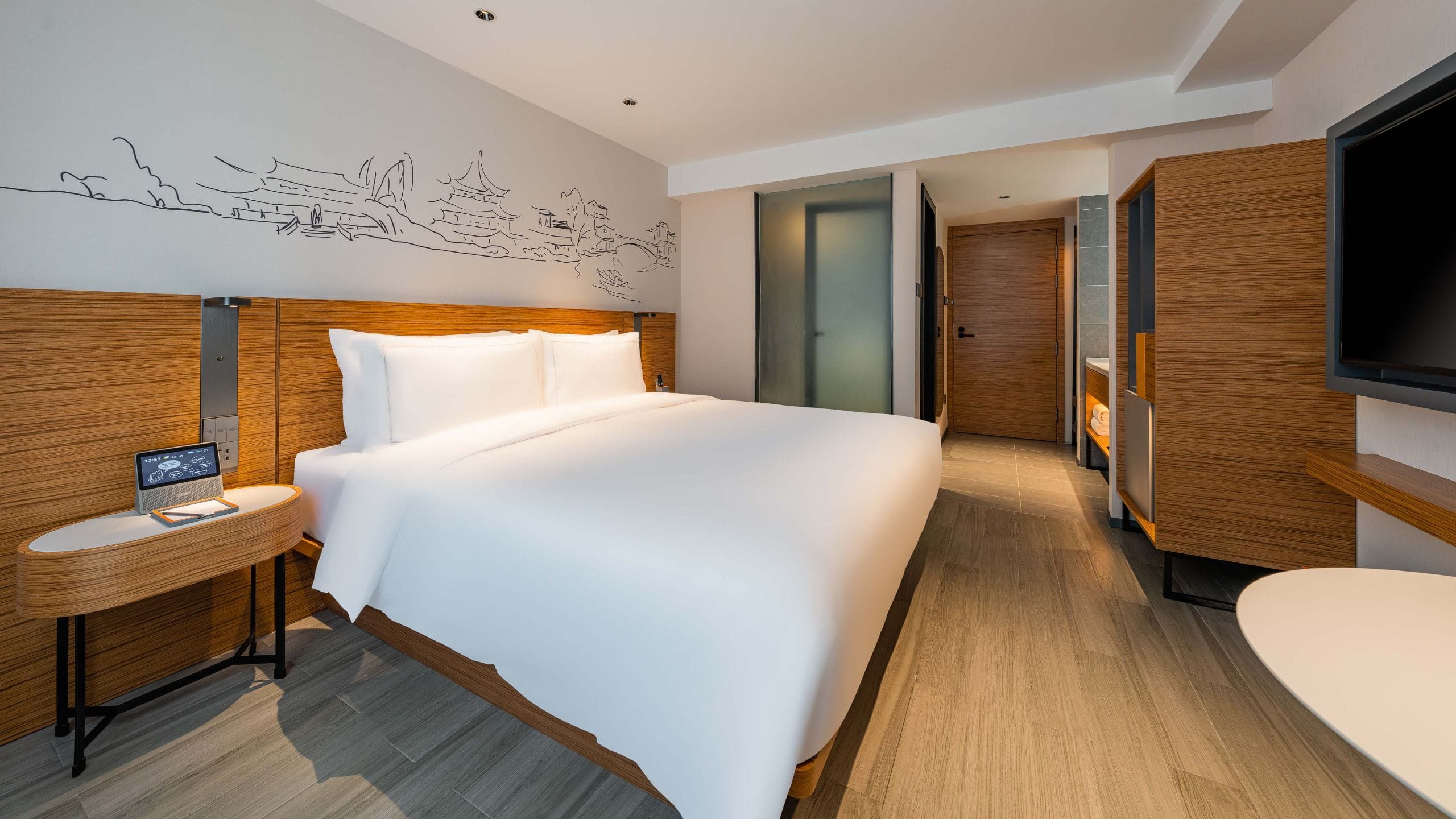 2 of 3 UrCove Nanjing Downtown Superior King Room