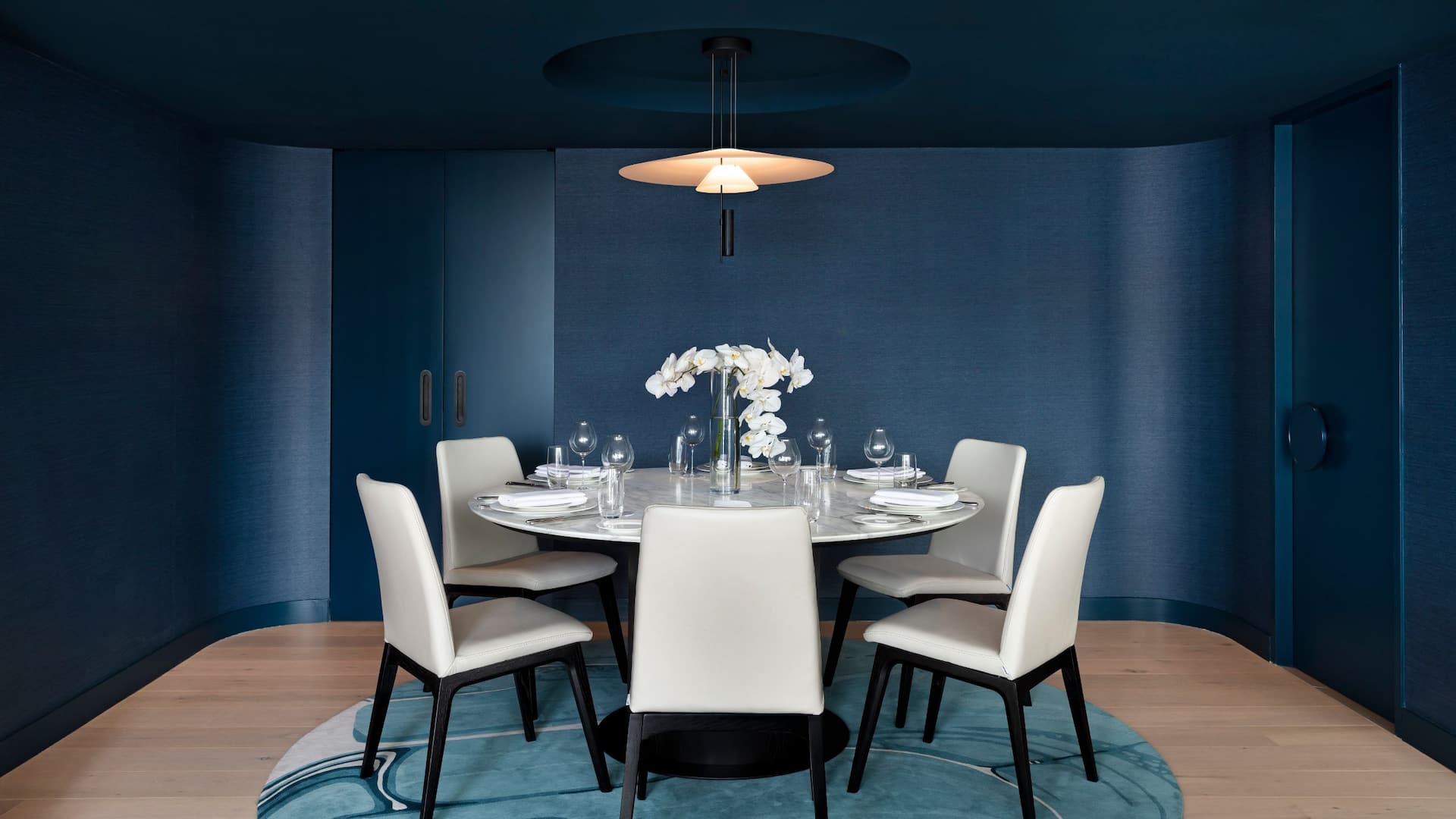 Hyatt Regency Sydney Regency Terrace Suite Dining Room