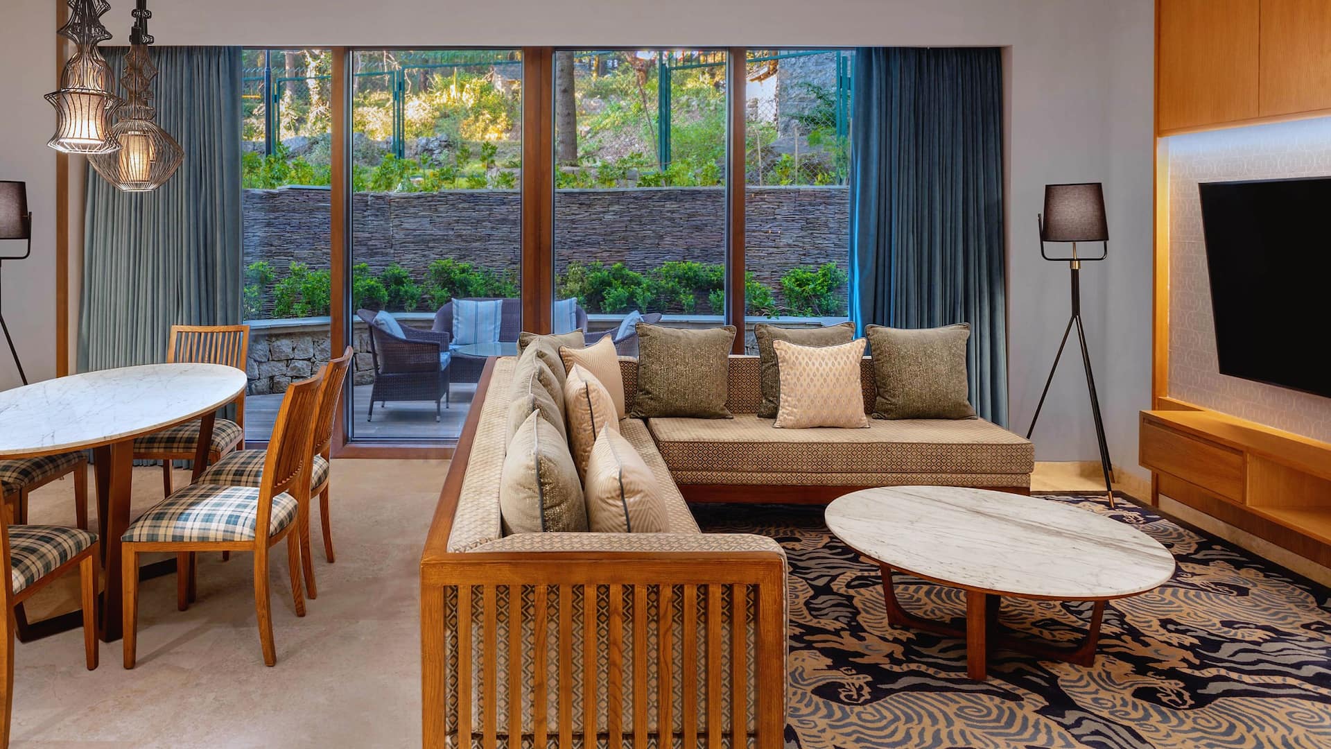 Hyatt Regency Dharamshala Resort Dhmrm Two Bhk Villa Living Room