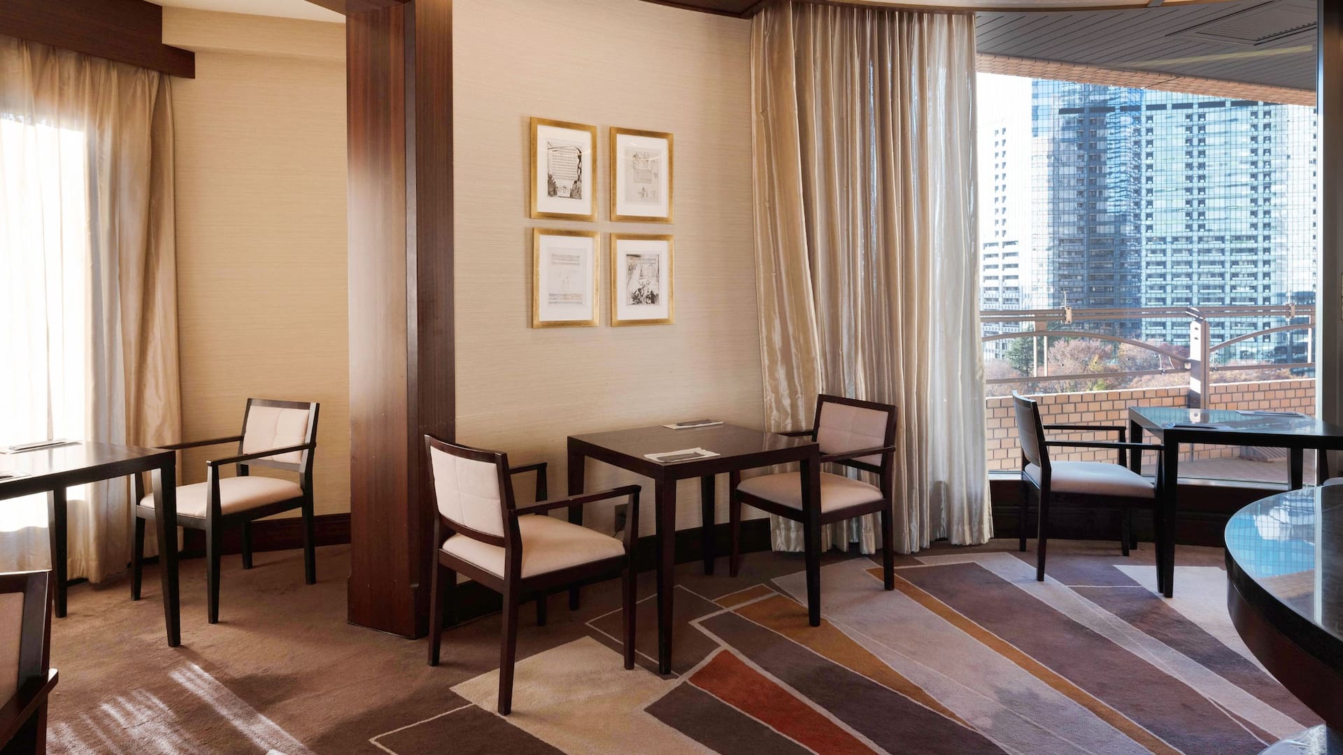 Hyatt Regency Tokyo Regency Club Lounge Tables Window