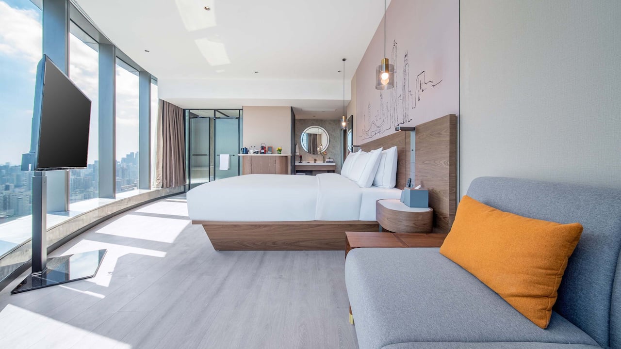 UrCove Shenzhen Nanshan Science and Technology Park King Bed Overview