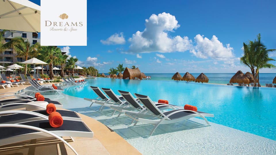 Dreams Infinity Pool