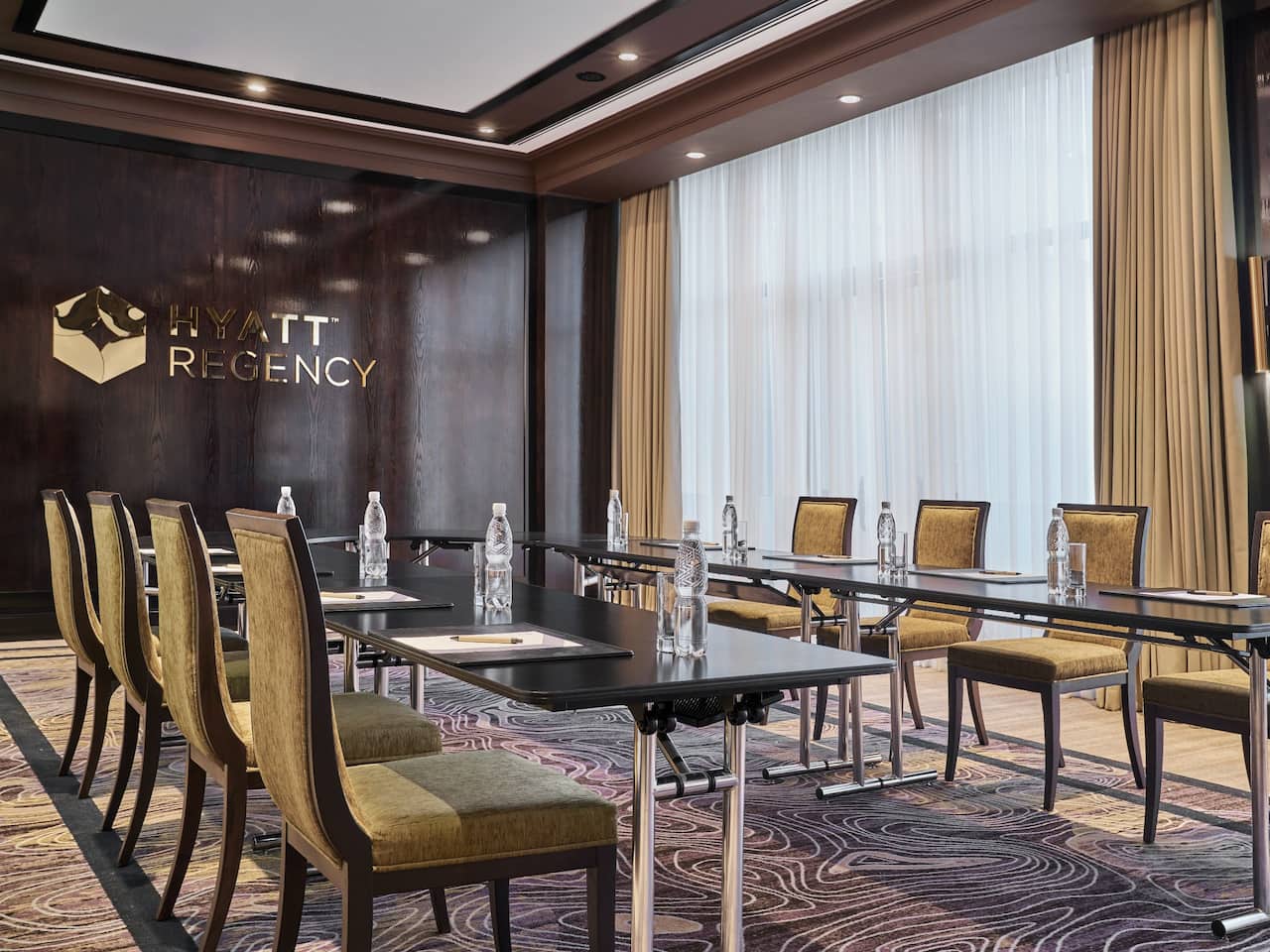 Akyn Meeting room