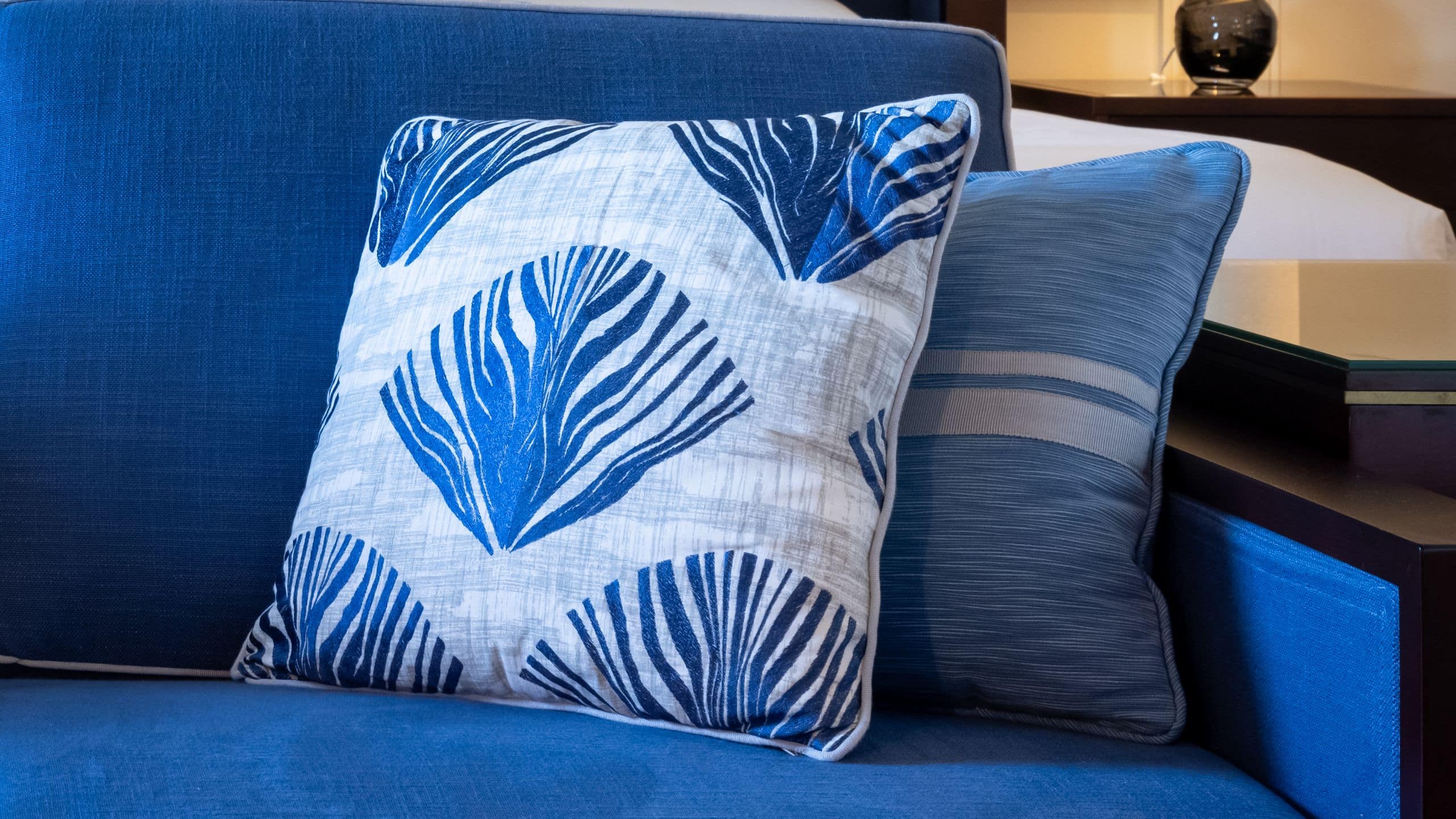 15/15 Hôtel du Palais Biarritz Rooftop Suite Couch