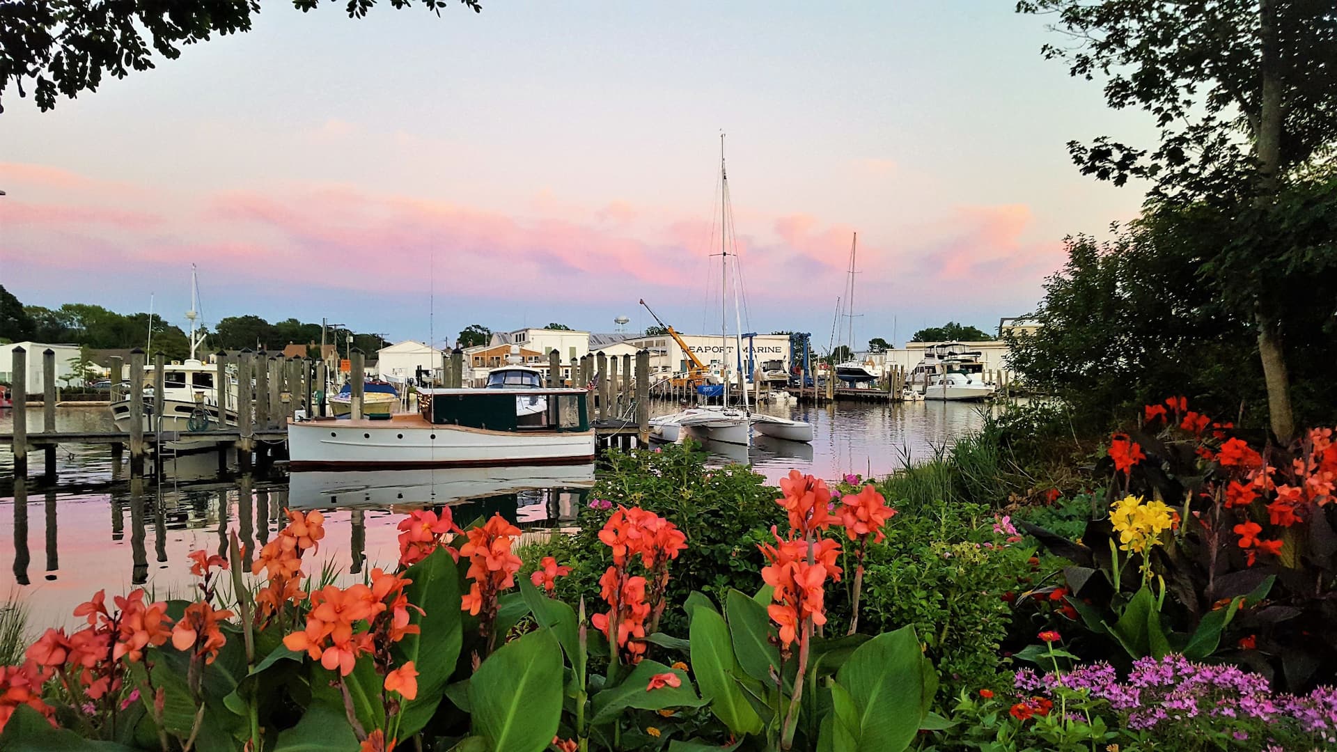 Hyatt Place Mystic Mystic River Matina Sunset