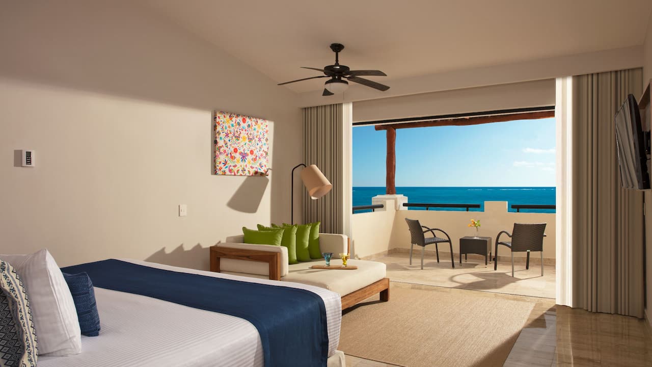 Dreams Sapphire Resort & Spa Preferred Club Master Suite