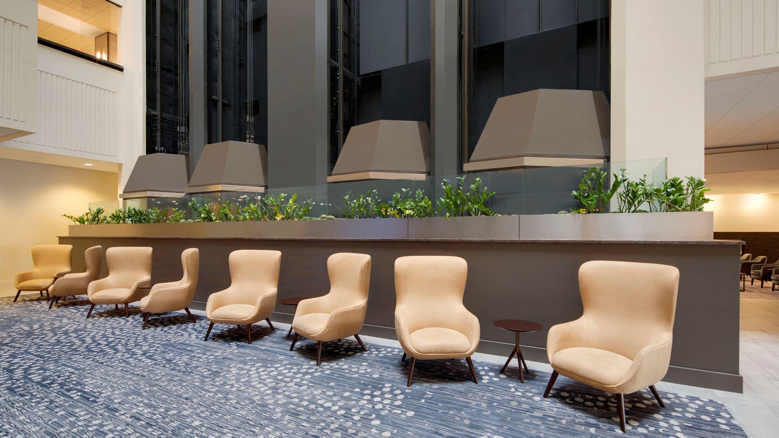 Hyatt Regency Milwaukee Lobby Single Seating