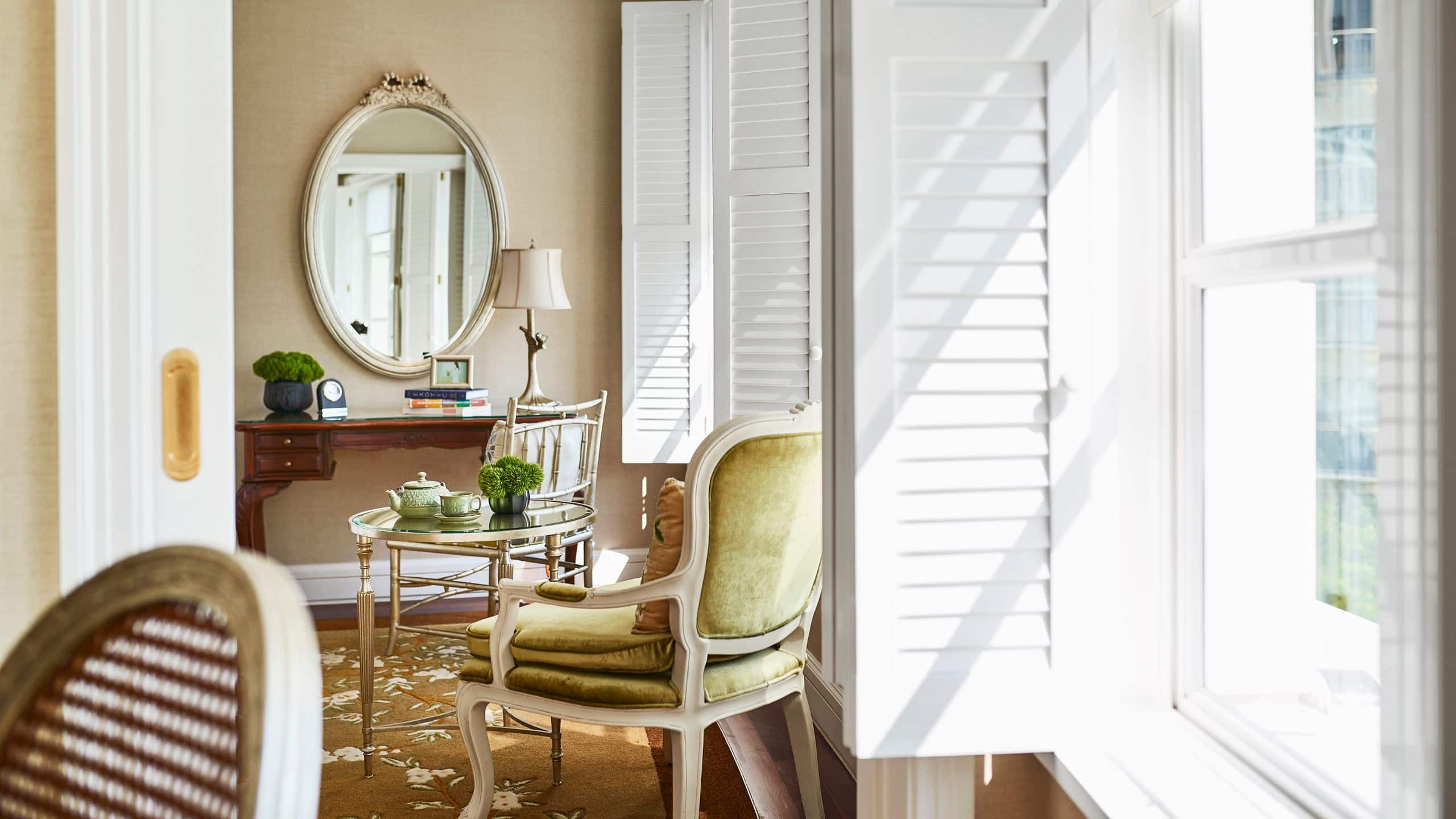 3 of 4 Park Hyatt Saigon Lam Son Suite Window