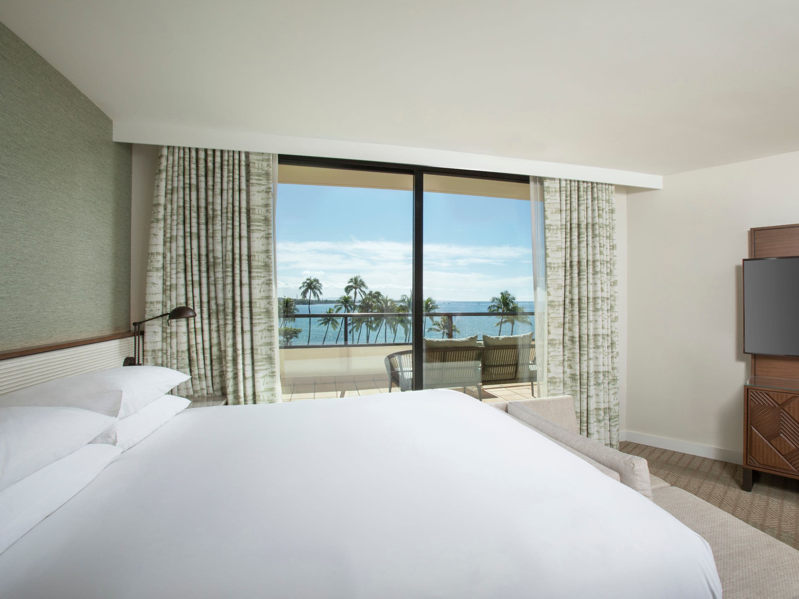 Corner King Ocean View