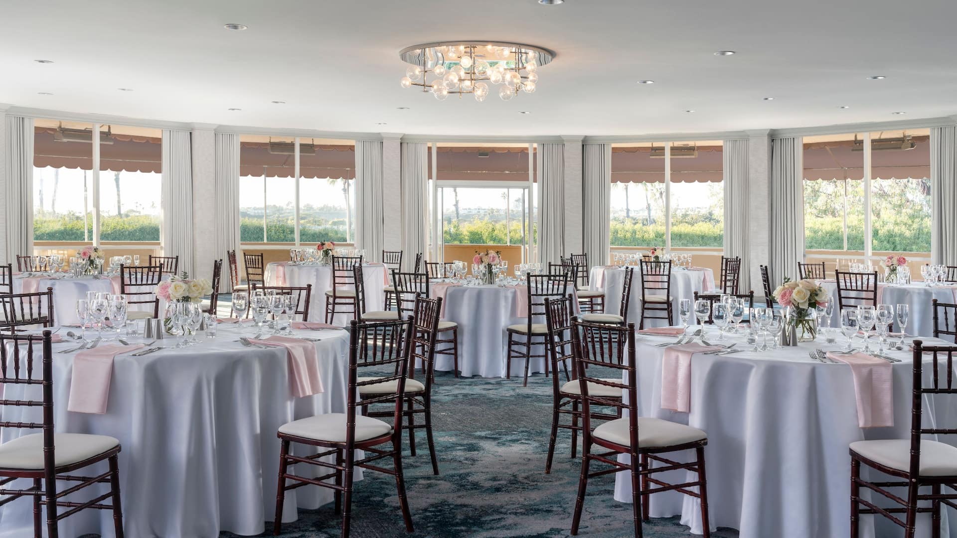 Hyatt Regency Newport Beach Terrace Room Day