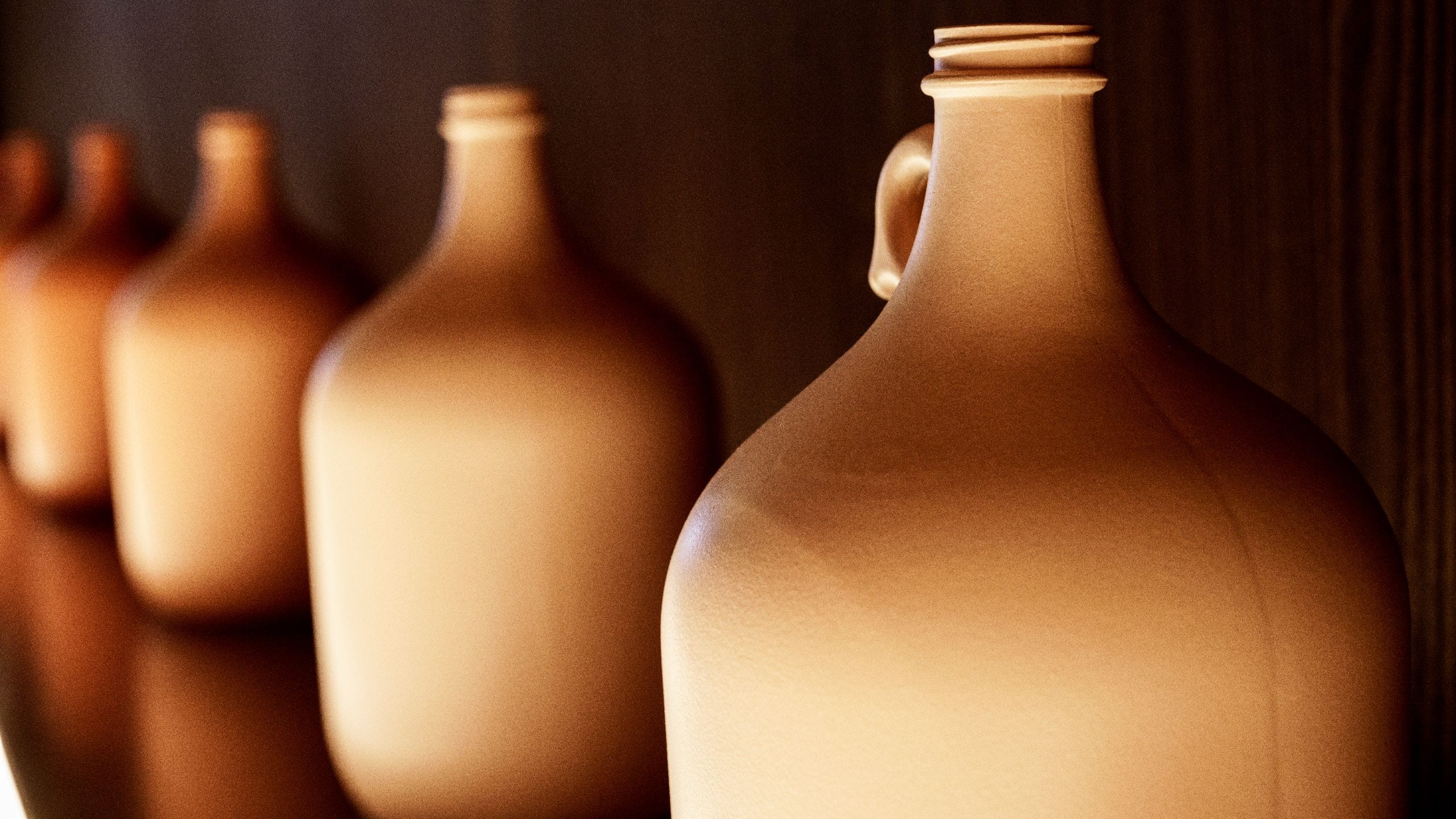 Hyatt Centric Buckhead Atlanta Lobby Jugware Close-up