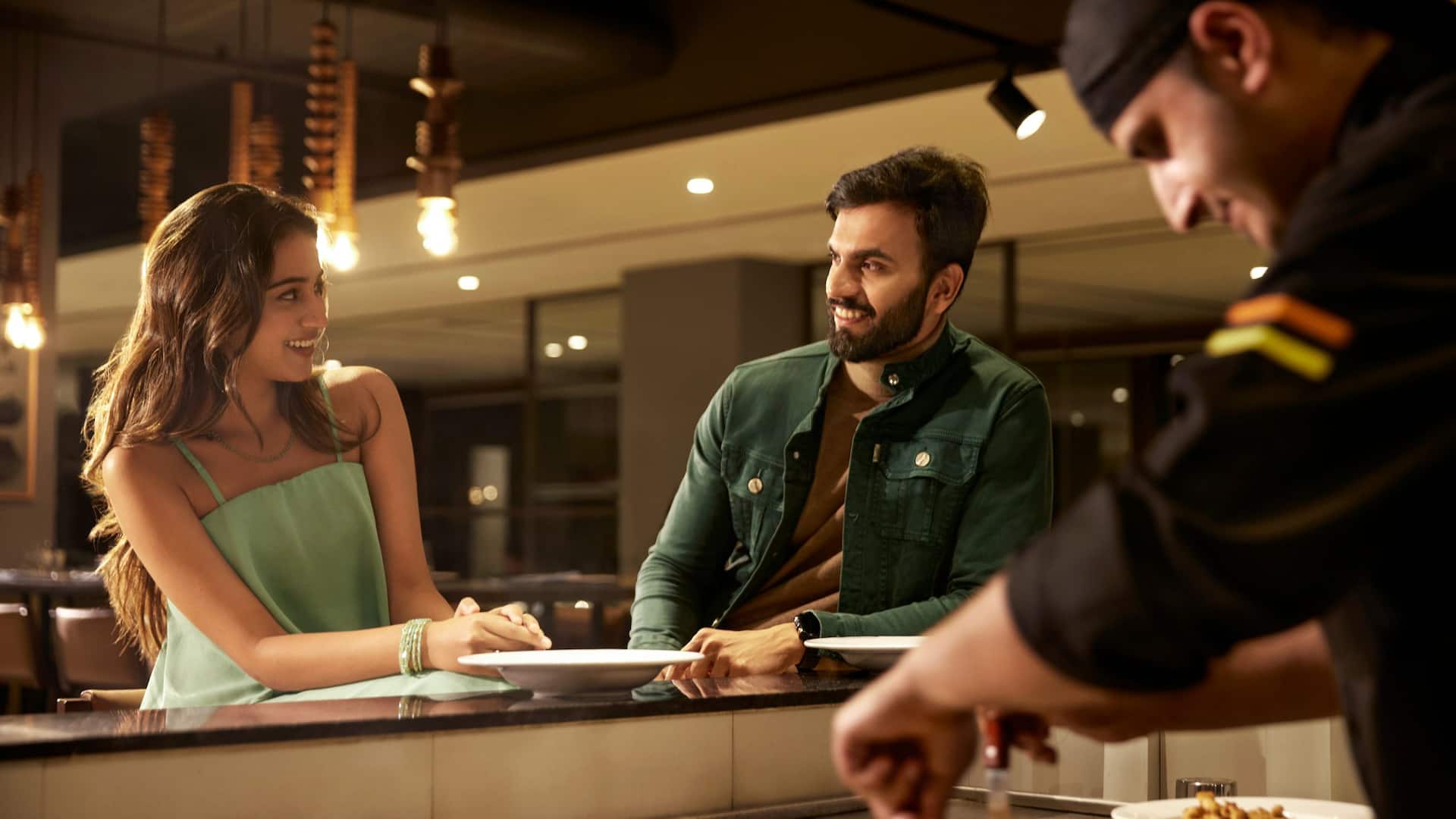 Hyatt Place Vadodara Couple At Teppanyaki