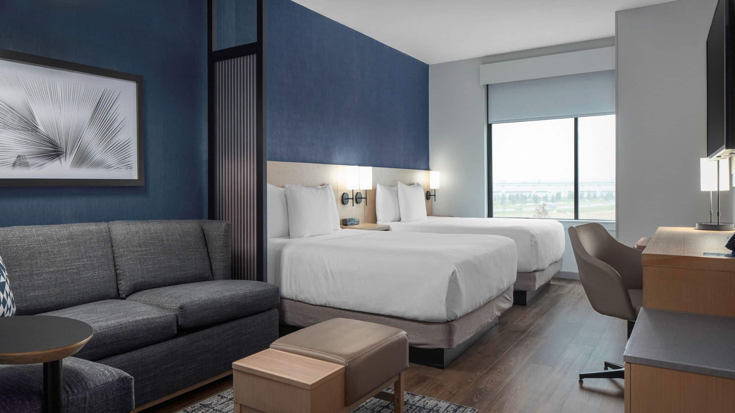 屋内プールを備えたアレンタウンのホテル | ハイアット プレイス