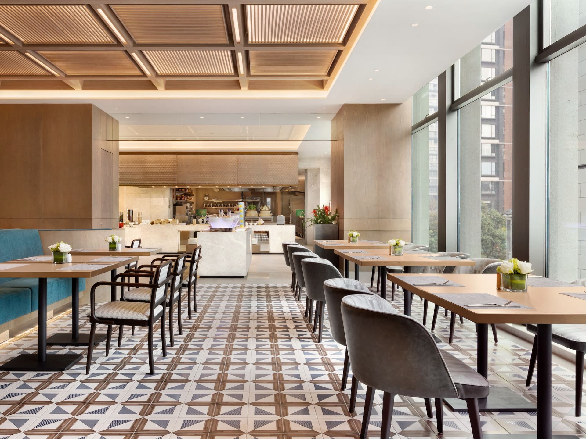Hyatt House Chengdu Pebble Walk Gallery Restaurant Window
