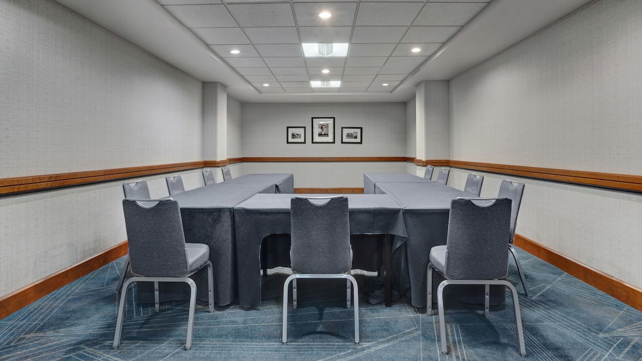 Hill Meeting Room Tables