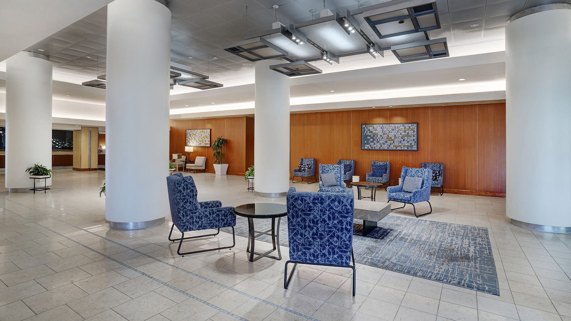 Hyatt Regency DFW International Airport Lobby Seating Area