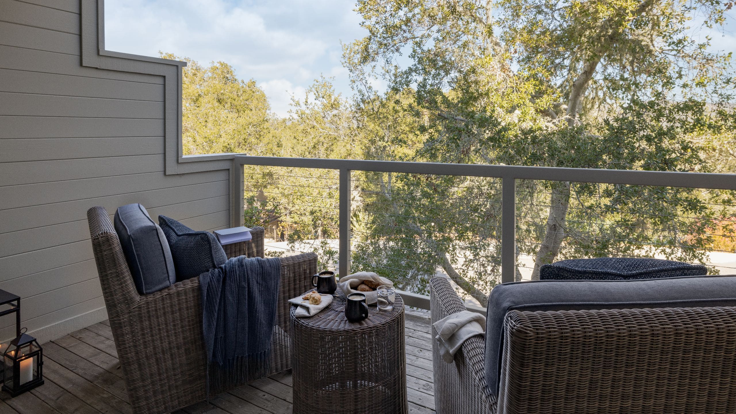 1/4 Carmel Valley Ranch Santa Lucia Studio Balcony