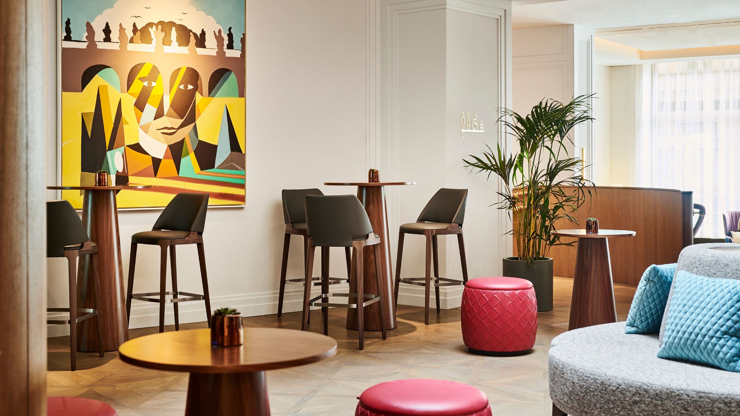 Andaz Prague Studios Multifunction Space Cocktail Tables