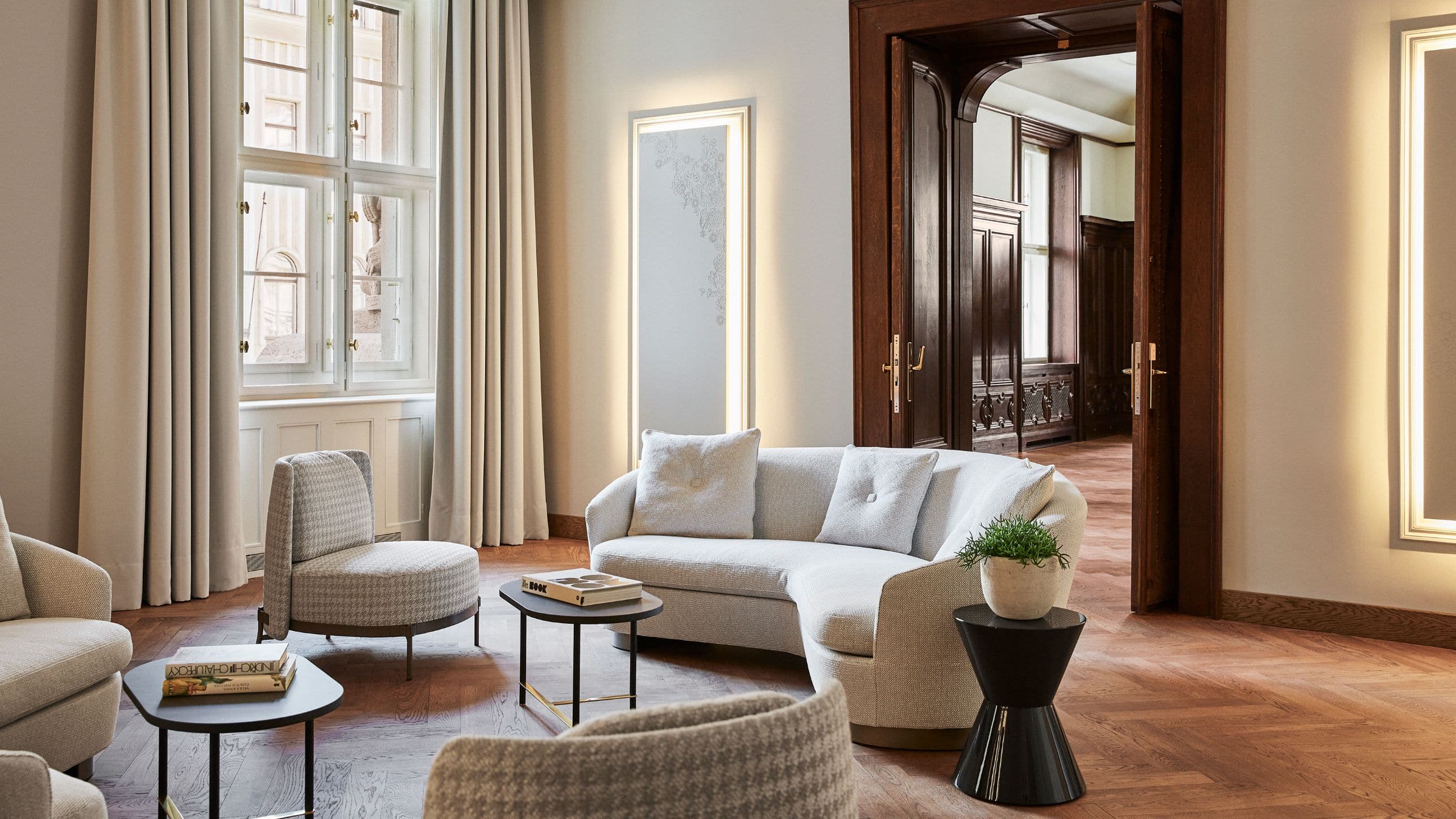 Andaz Prague Collegium Prefunction Sofa