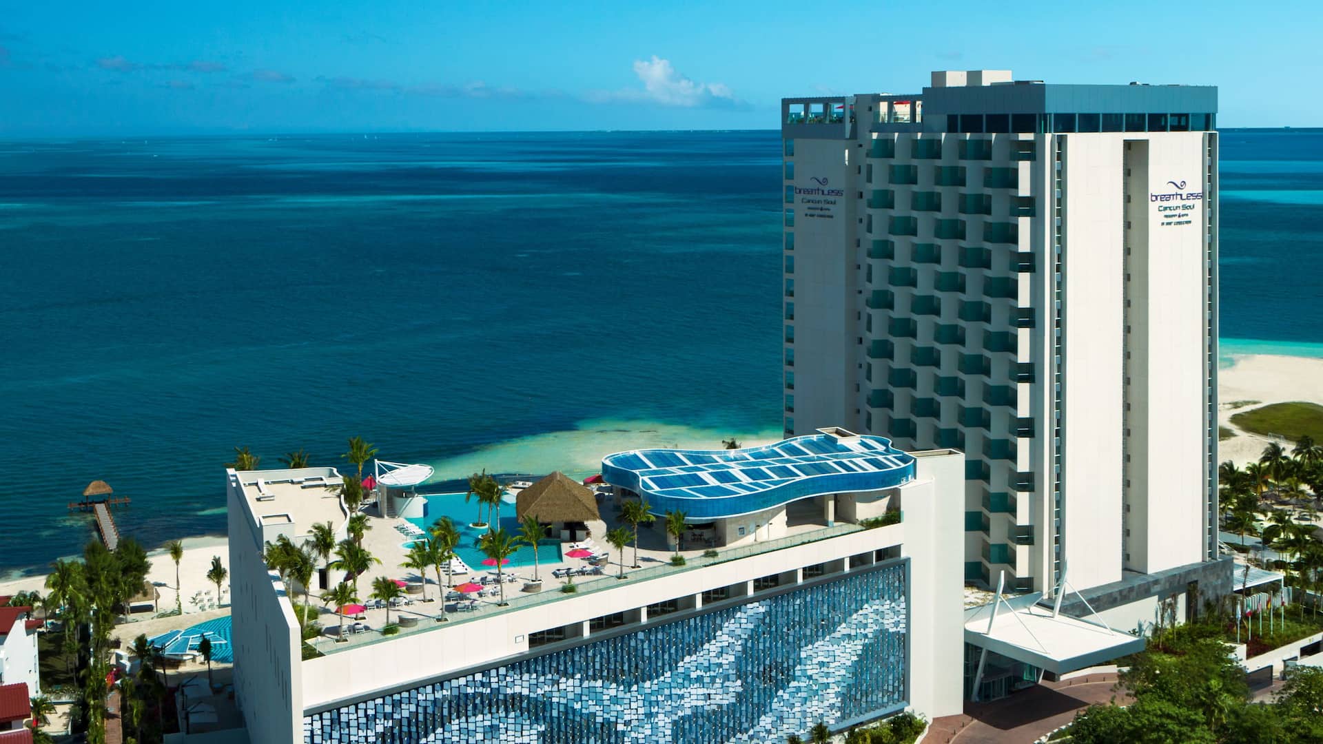Breathless Soul Cancun Exterior