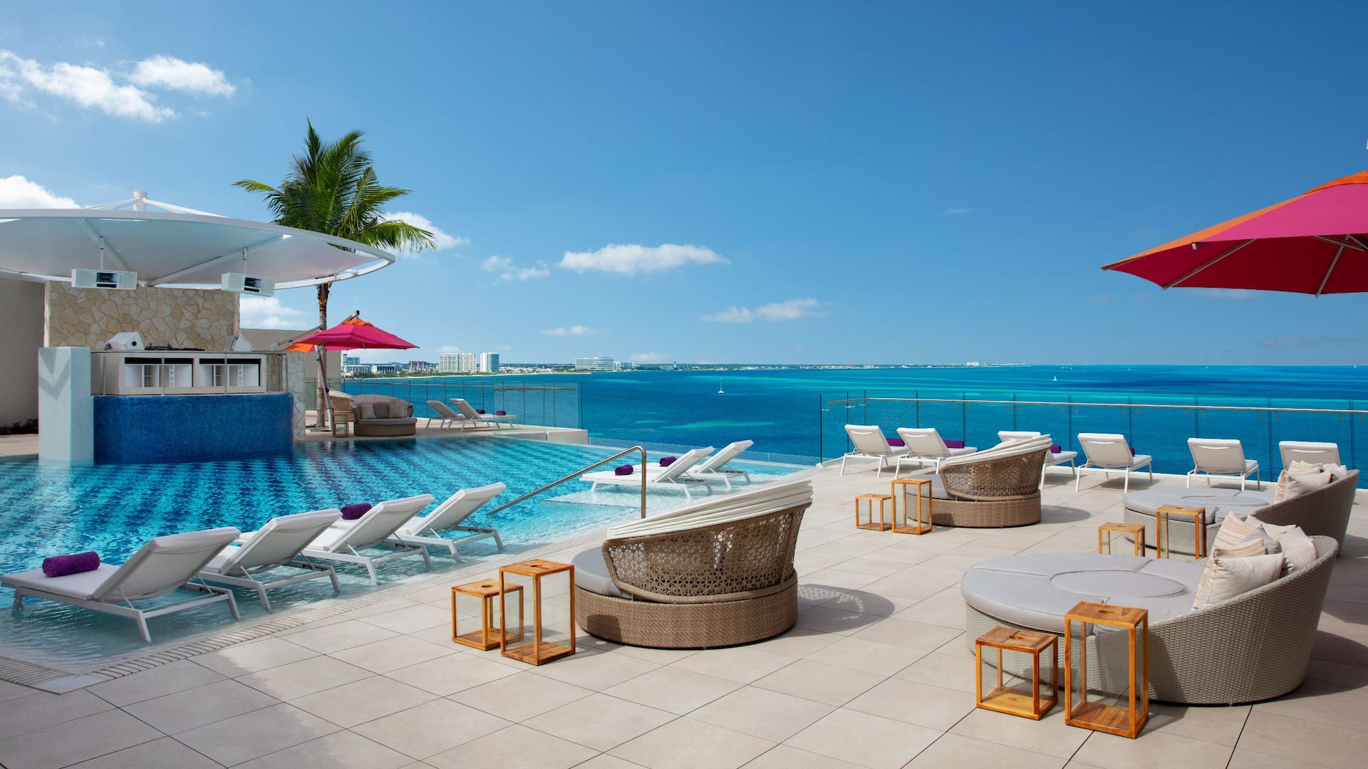 Breathless Cancún Soul Resort & Spa Exterior