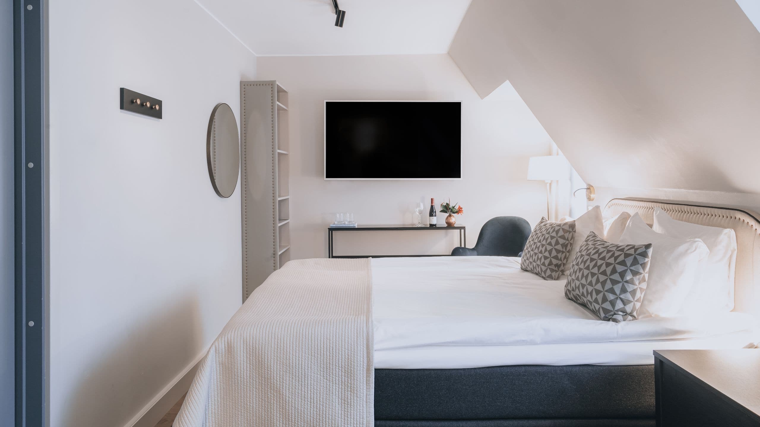 第 3，共 7 Hôtel Reisen Two Twin Beds Setup