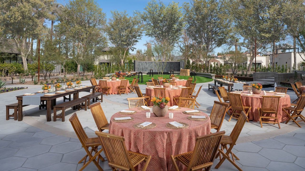 Desert Garden Seating Setup