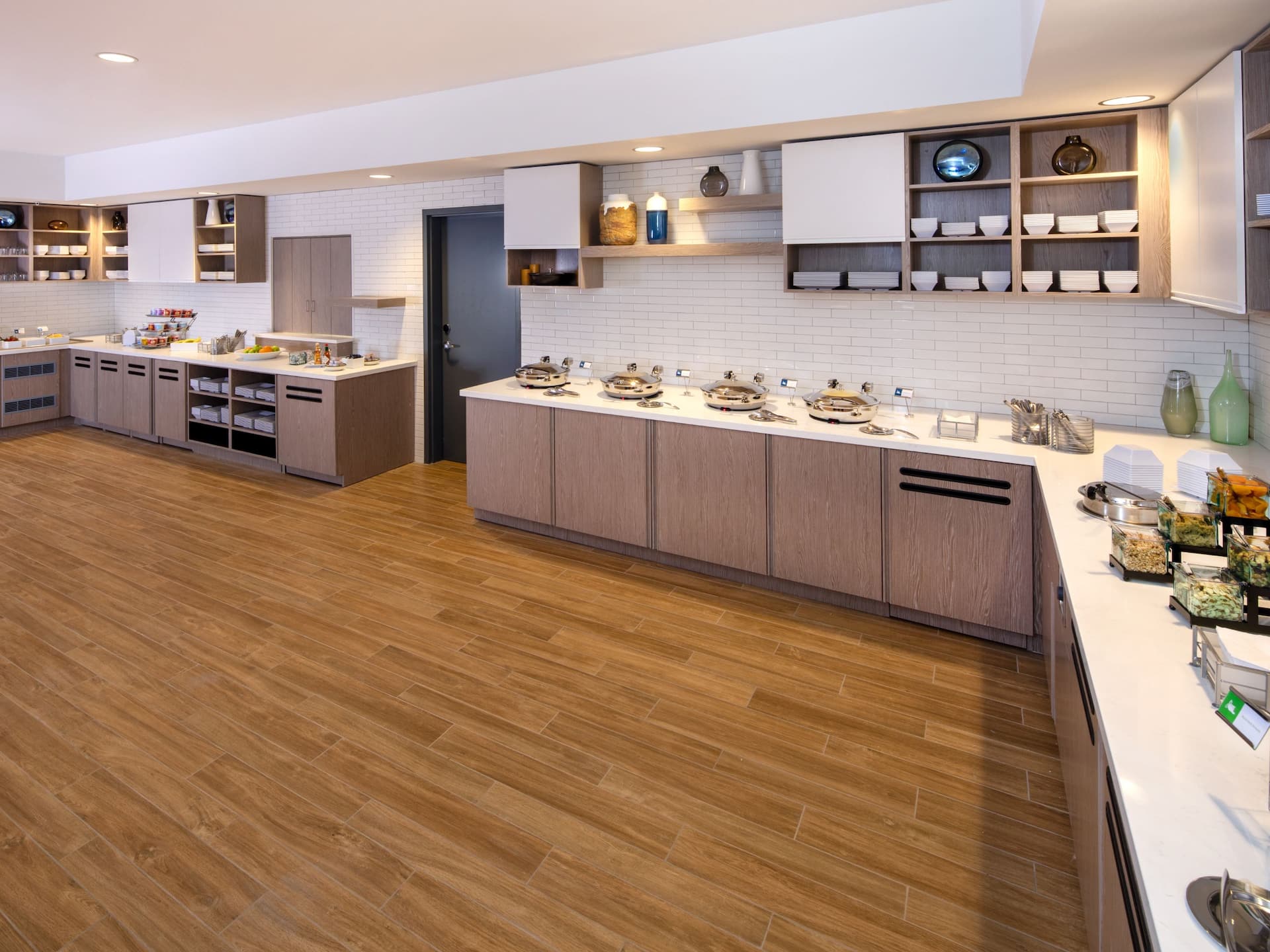 Hyatt House Lewes / Rehoboth Beach Breakfast Buffet