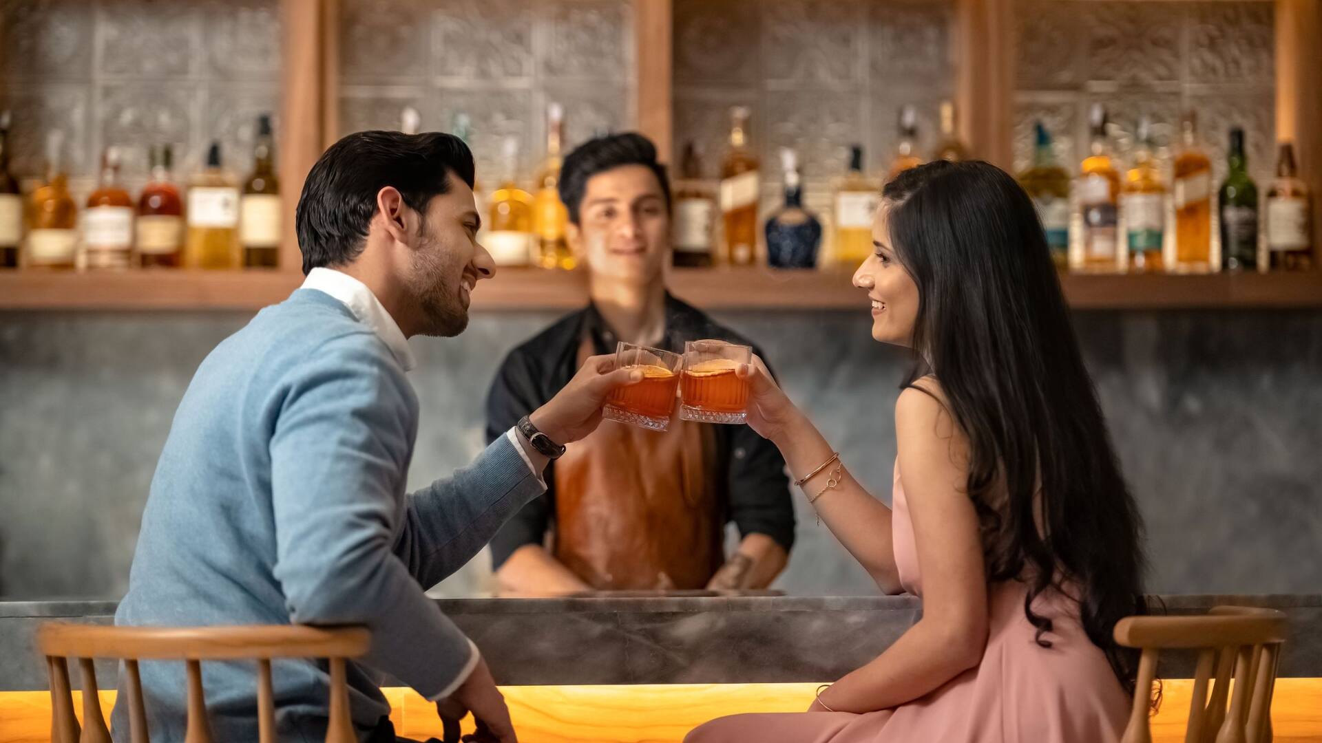 Hyatt Regency Dehradun Couple At Malt Bar