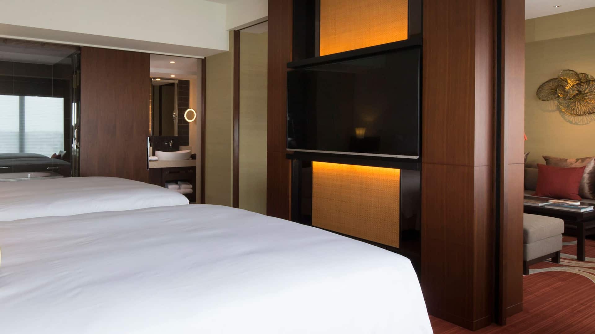 Hyatt Regency Naha, Okinawa Regency Executive Suite Twin