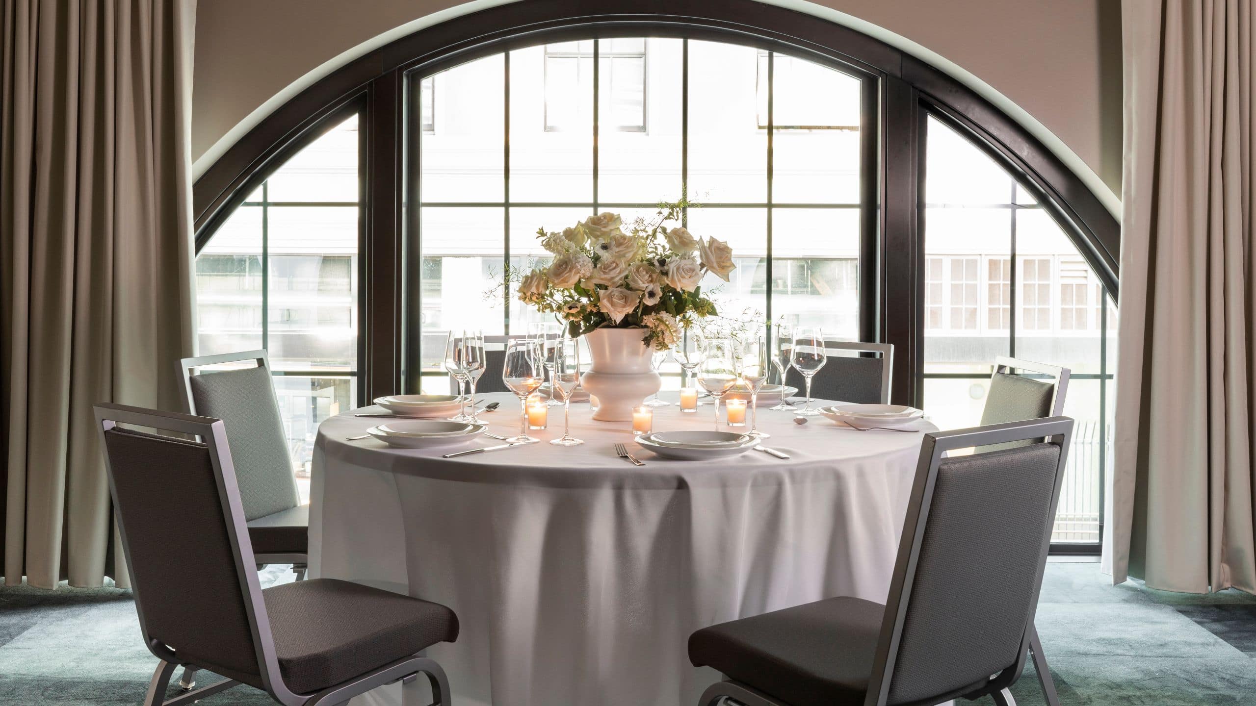 Kissel Uptown Oakland Banquet Wedding Table Front View