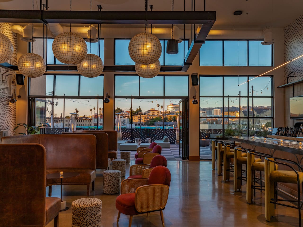 Elegant Rooftop Restaurant In Oakland Kissel Uptown Oakland elegant-rooftop-restaurant-in-oakland-kissel-uptown-oakland