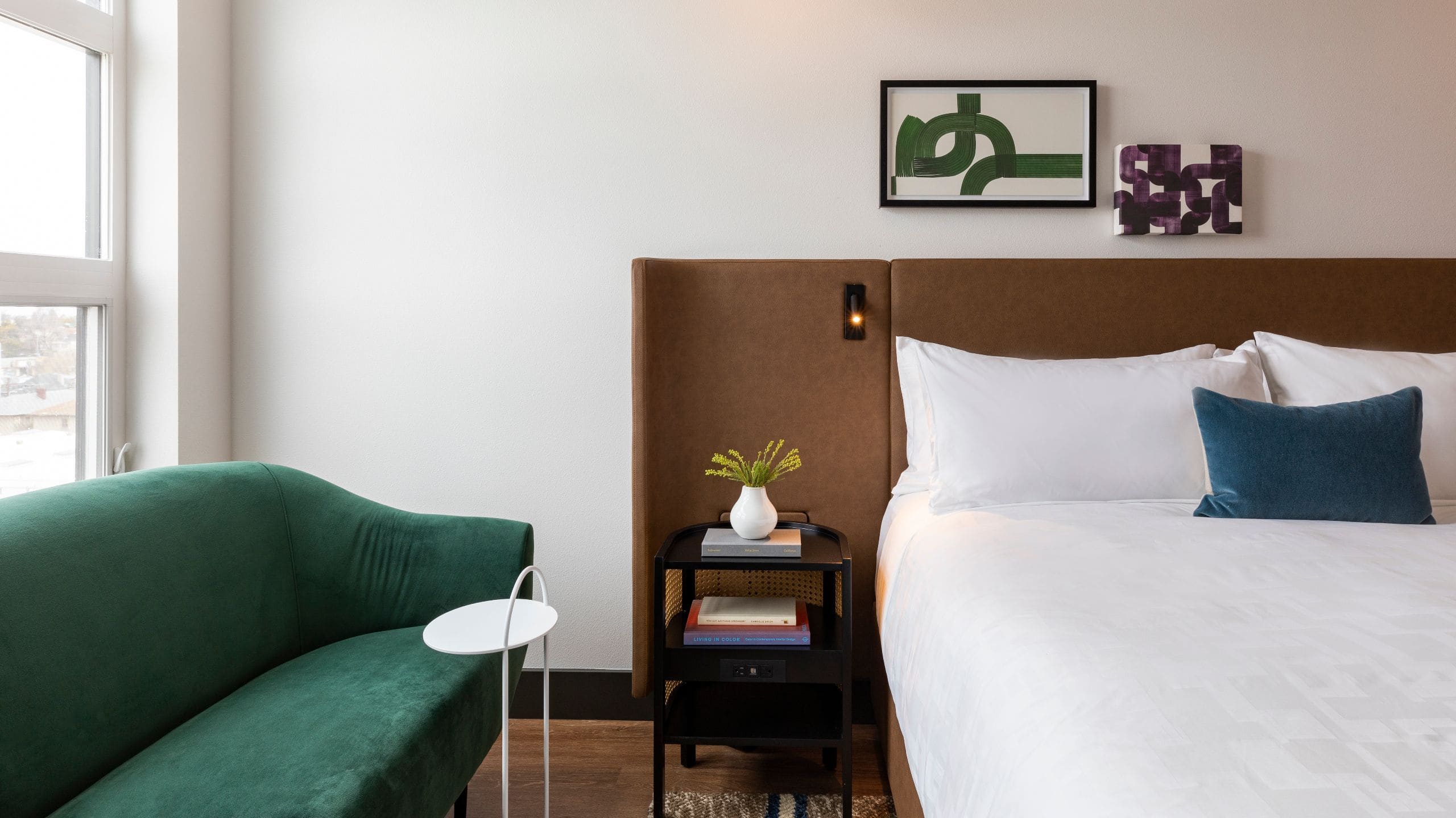 3 of 3 Kissel Uptown Oakland Uptown King Bed Nightstand