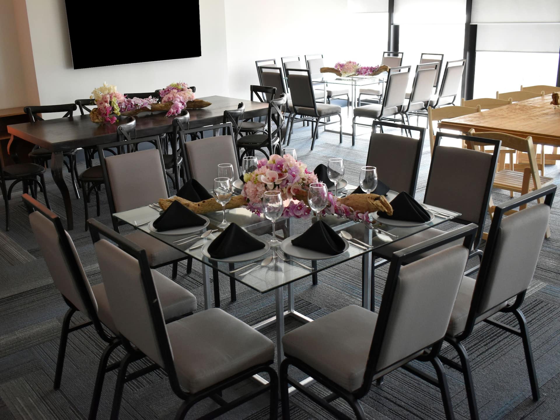 Hyatt House Mexico City/Santa Fe Banquet Tables