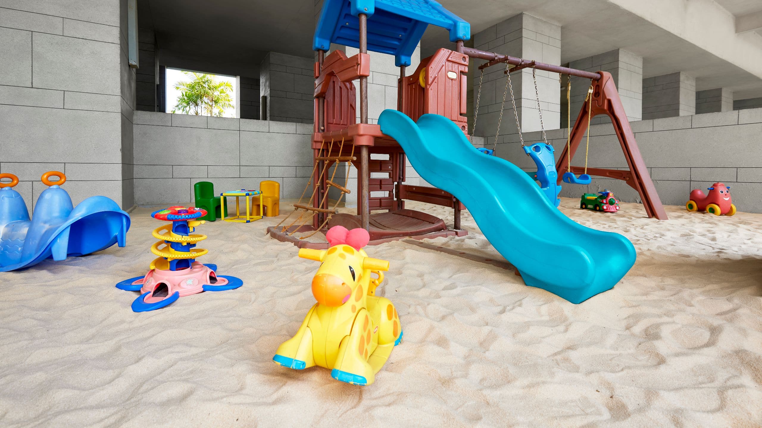Grand Hyatt Mumbai Hotel & Residences Kids Outdoor Play Area
