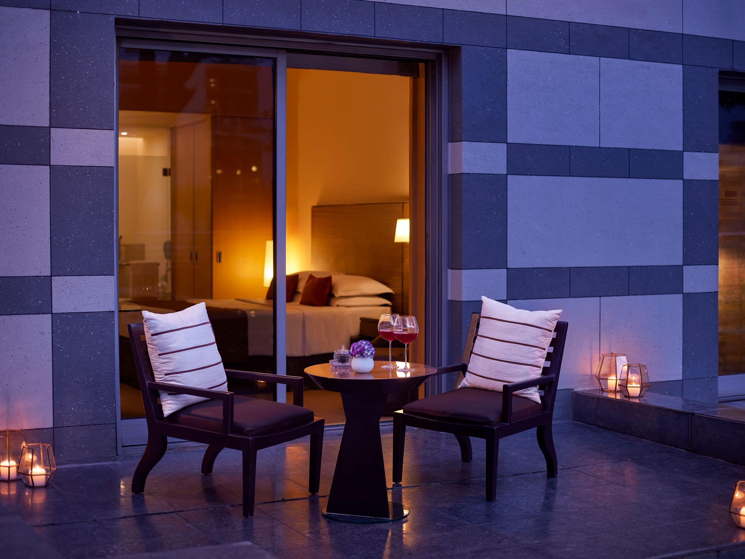 Patio room seating