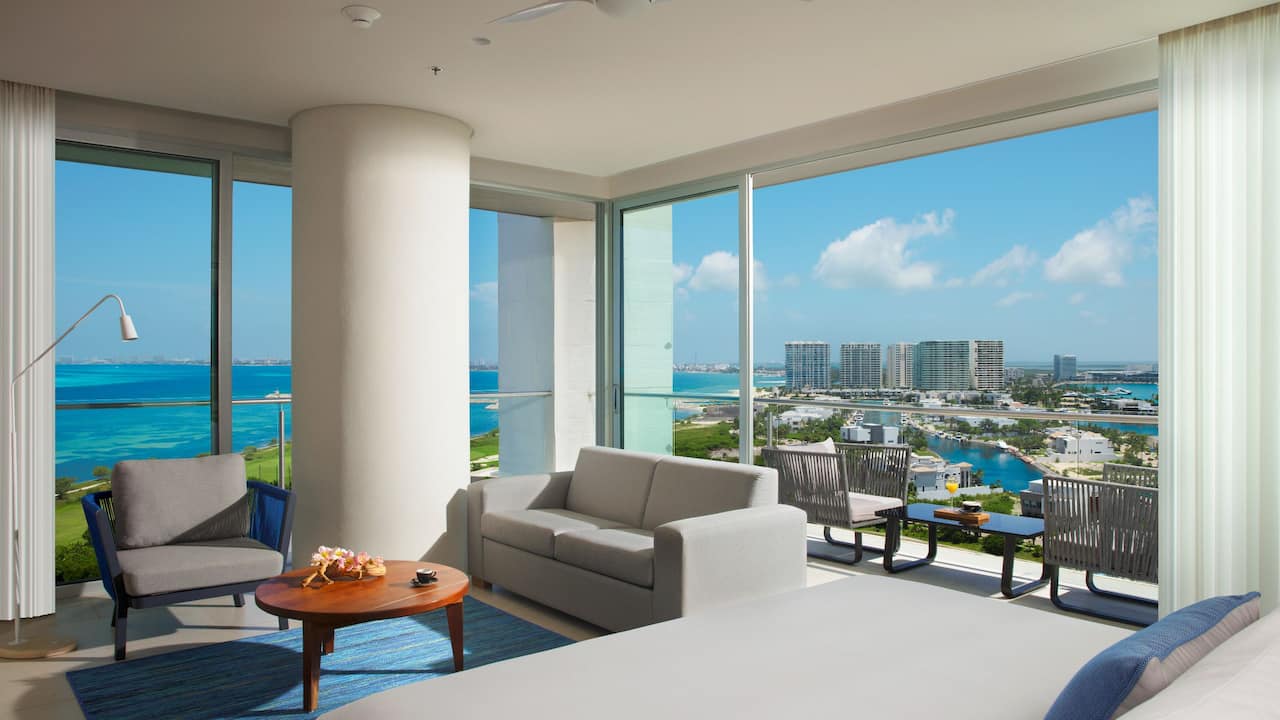 Dreams Vista Cancun Golf & Spa Resort Corner Suite