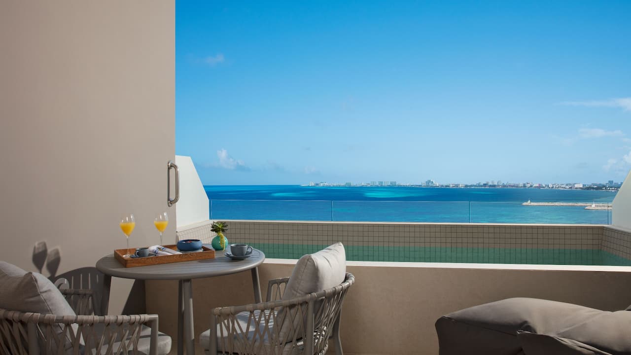 Dreams Vista Cancun Golf & Spa Resort