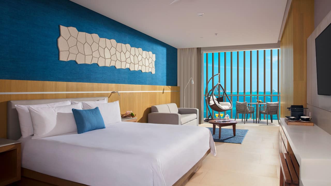 Dreams Vista Cancun Golf & Spa Resort