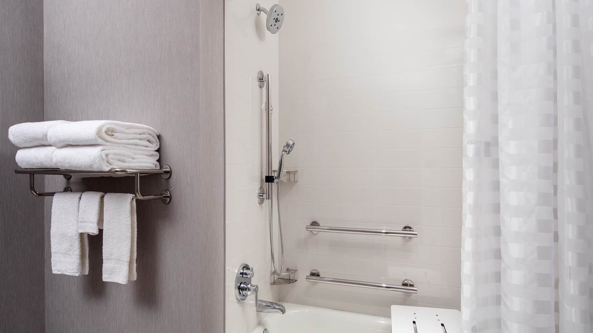 Hyatt Place Harrisonburg Ada Tub Shower