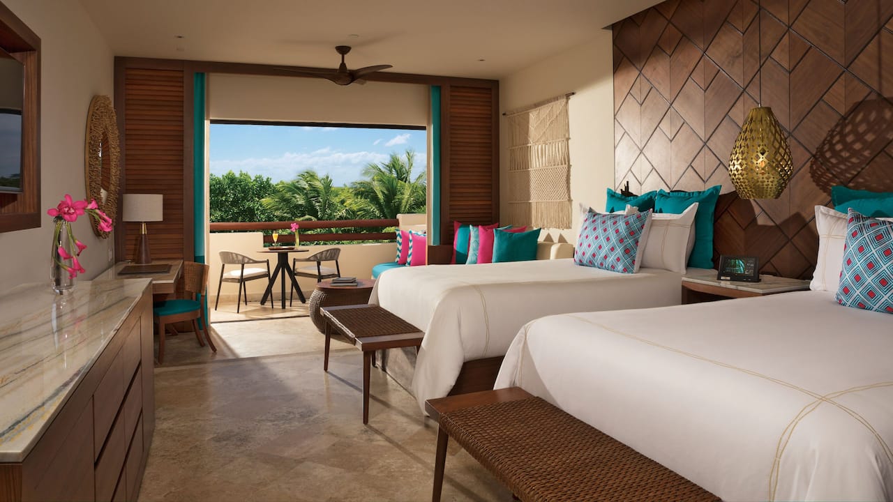 Junior Suite Tropical View Double Bed