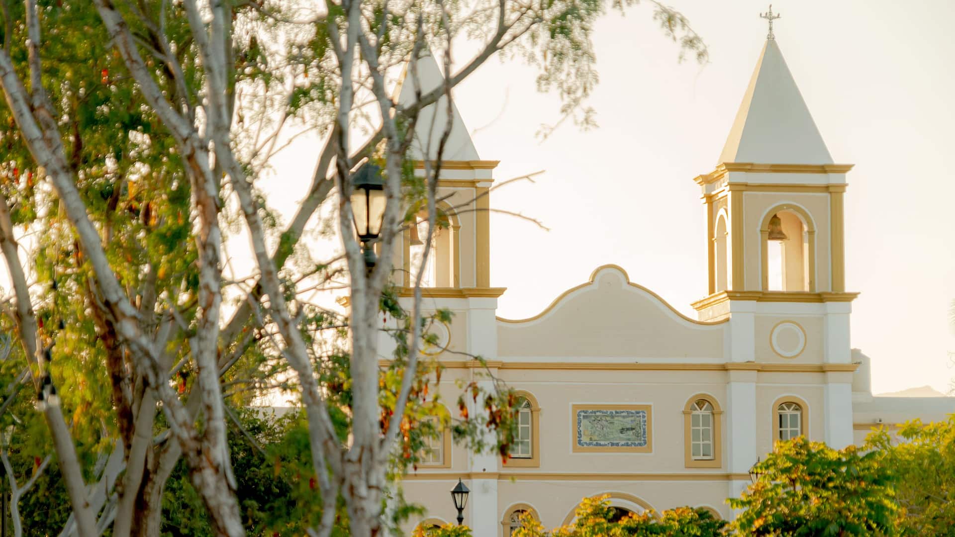 Hyatt Place Los Cabos Los Cabos Downtown Church