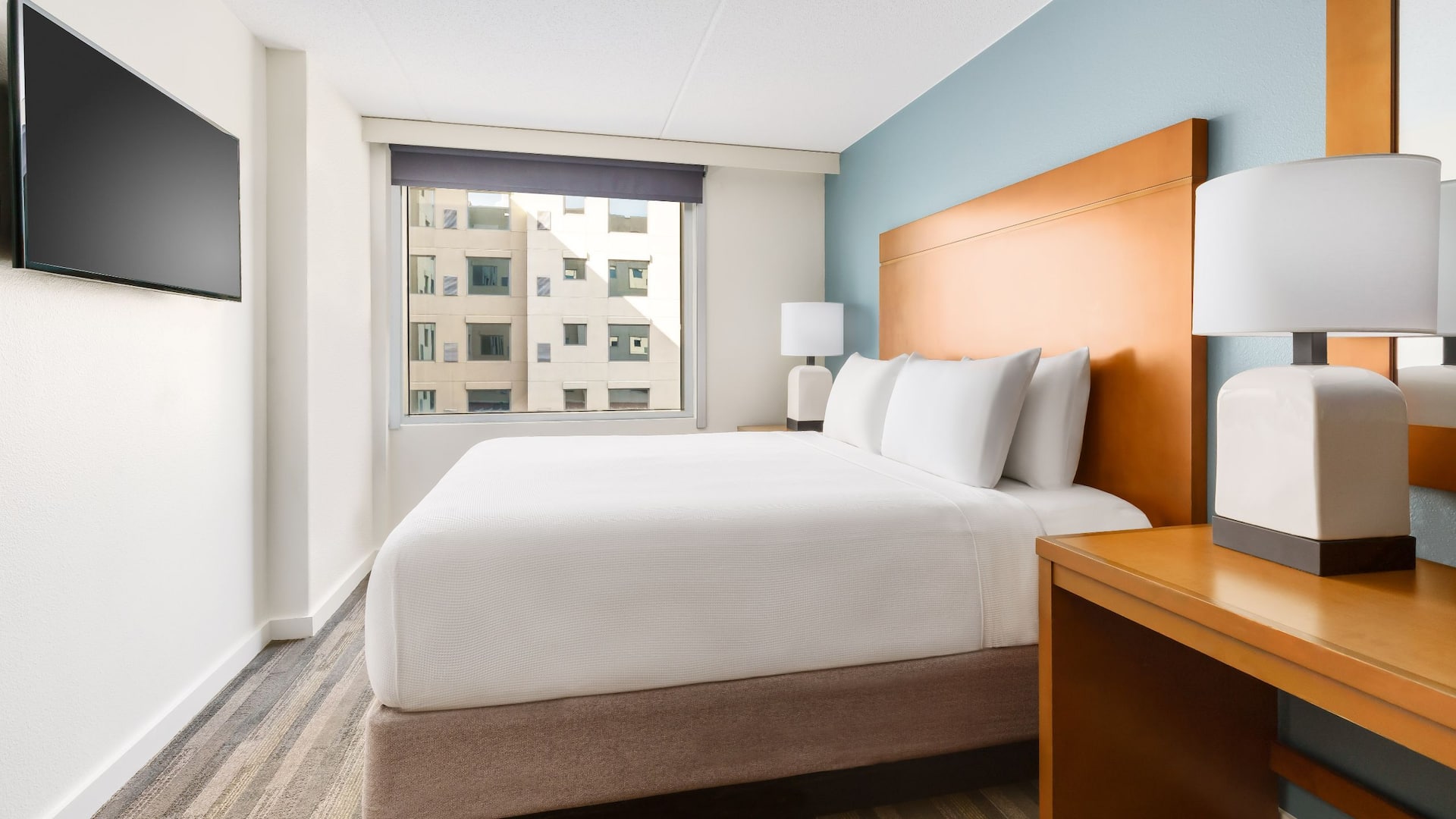 Hyatt House Fort Lauderdale Airport - South & Cruise Port Two Bedroom Double King Suite Bedroom