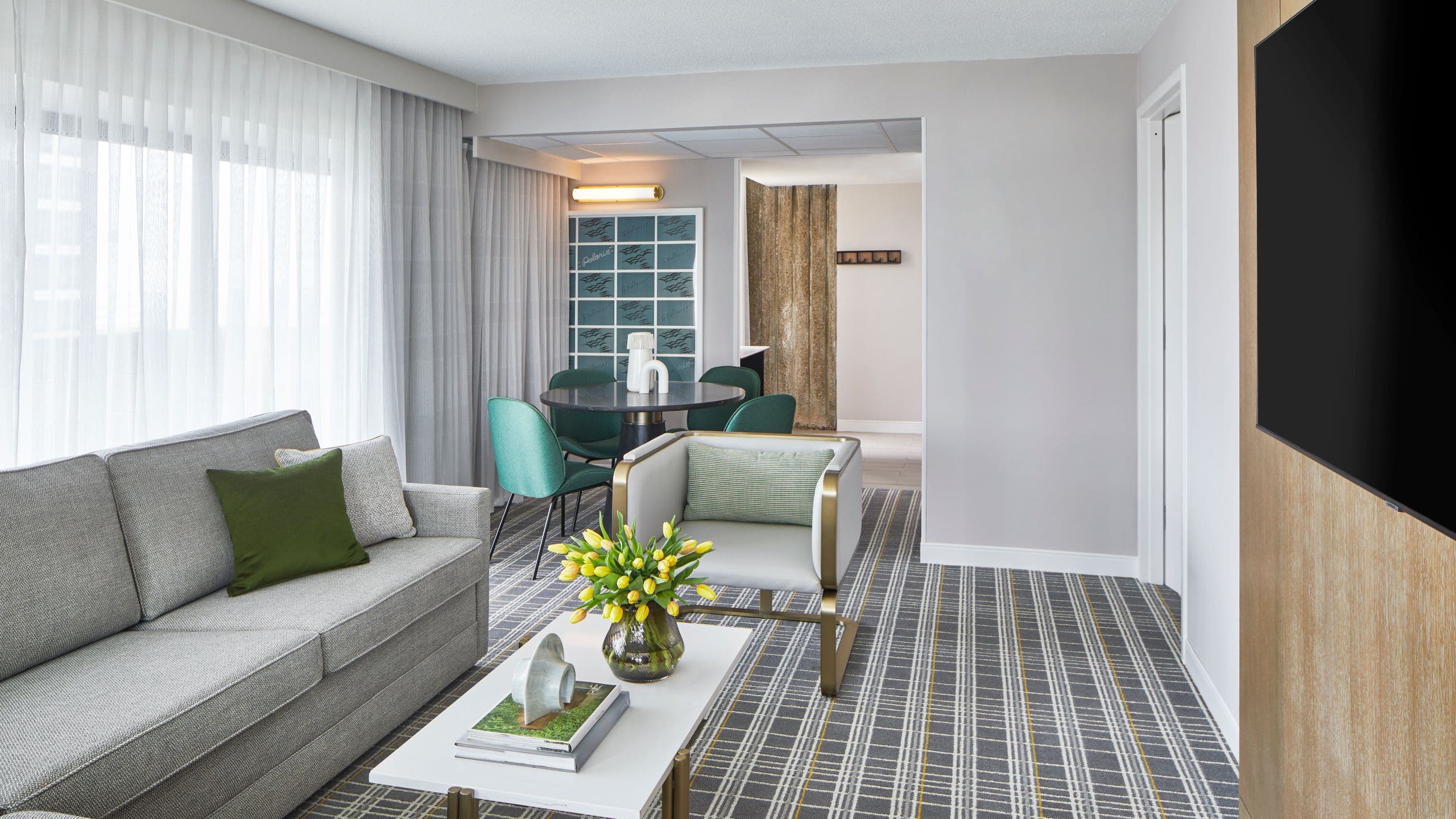 Hyatt Regency Atlanta Crown Suite Parlor Sitting Area