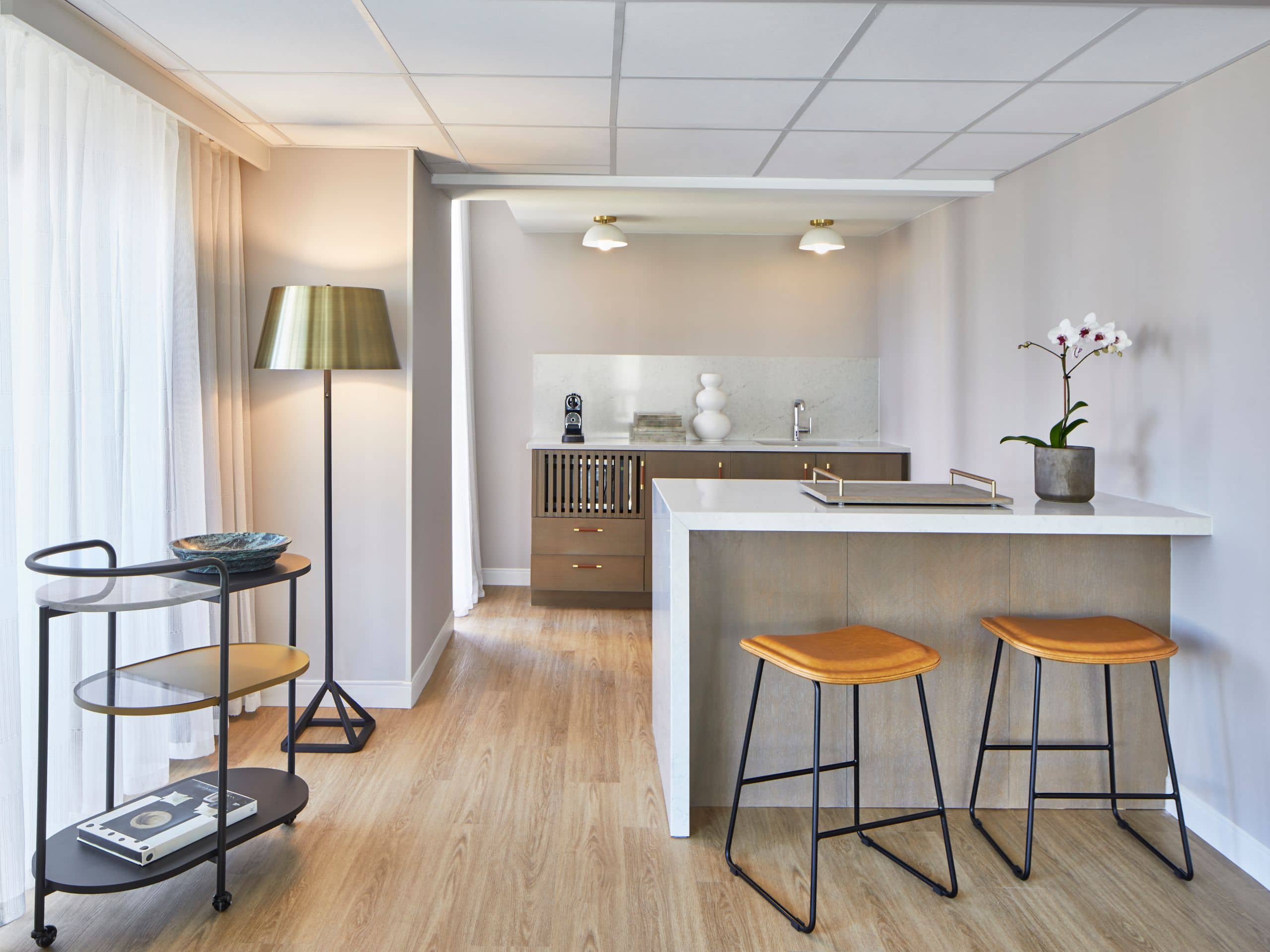 Deluxe Suite Bar