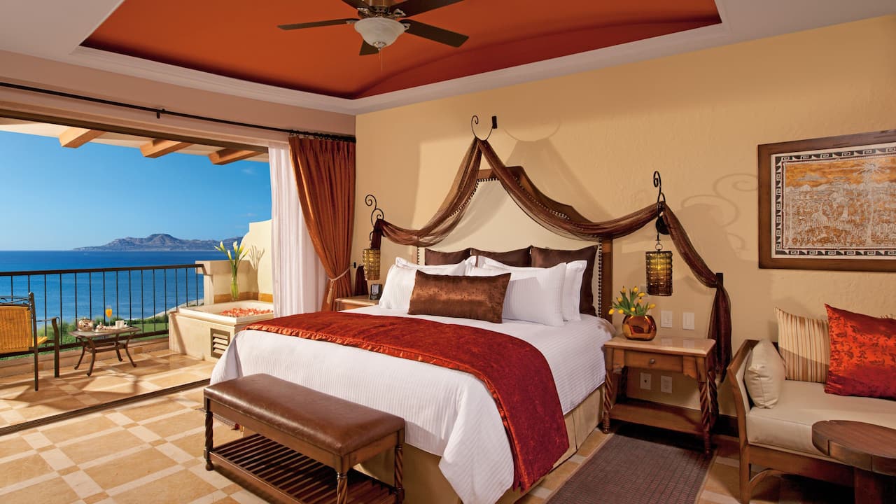 Preferred Club Junior Suite Ocean Front King