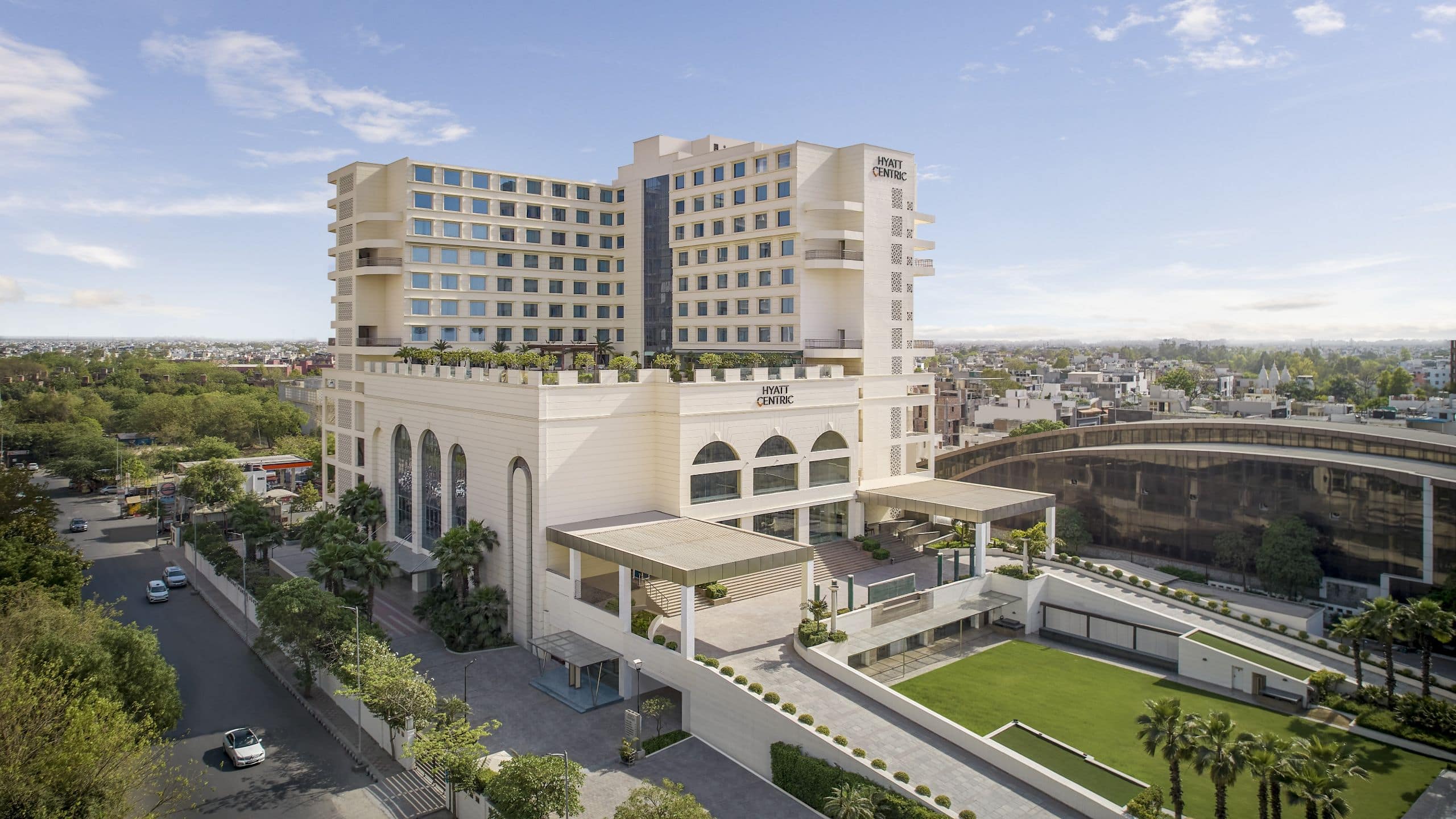 Hyatt Centric Janakpuri New Delhi Facade Daytime